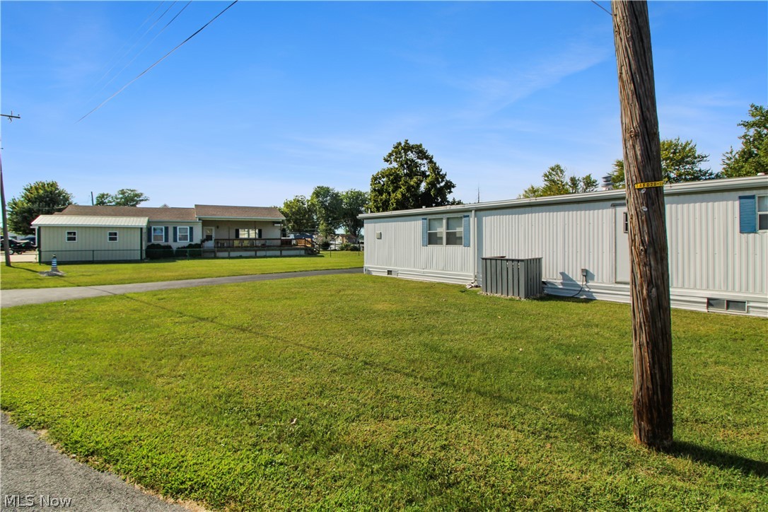 2825 W Risingsun Road Port Clinton OH 43452