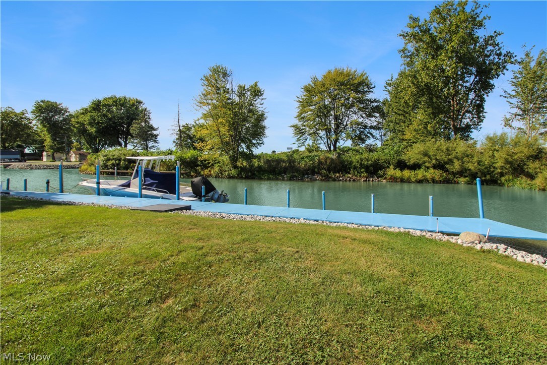 2825 W Risingsun Road Port Clinton OH 43452