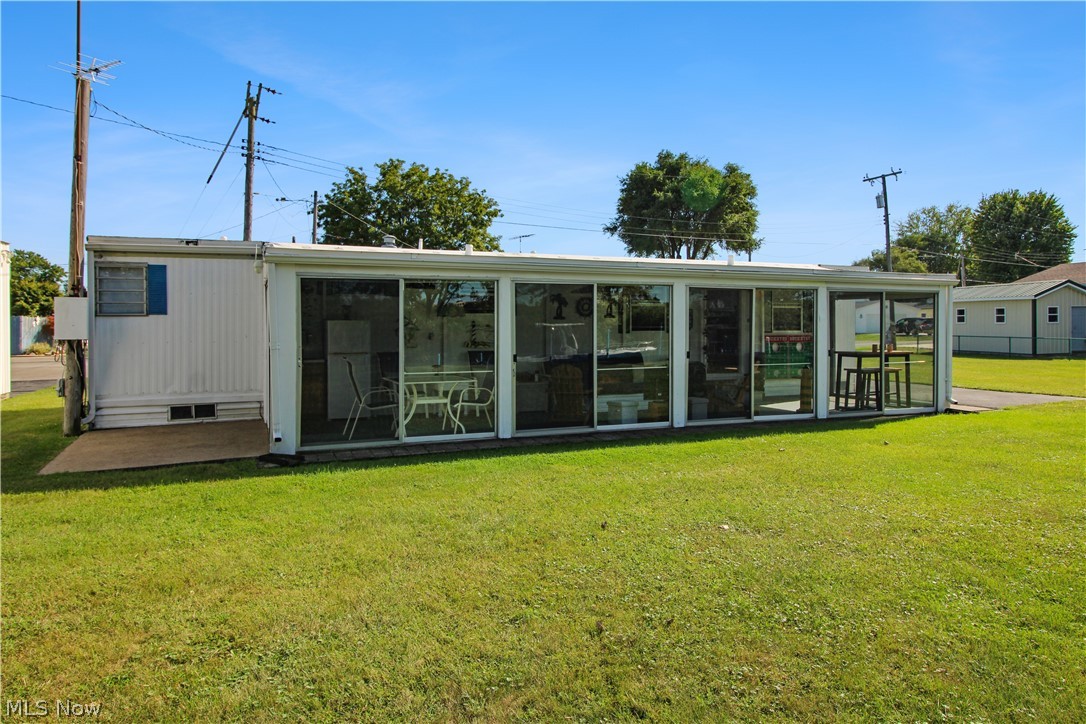 2825 W Risingsun Road Port Clinton OH 43452