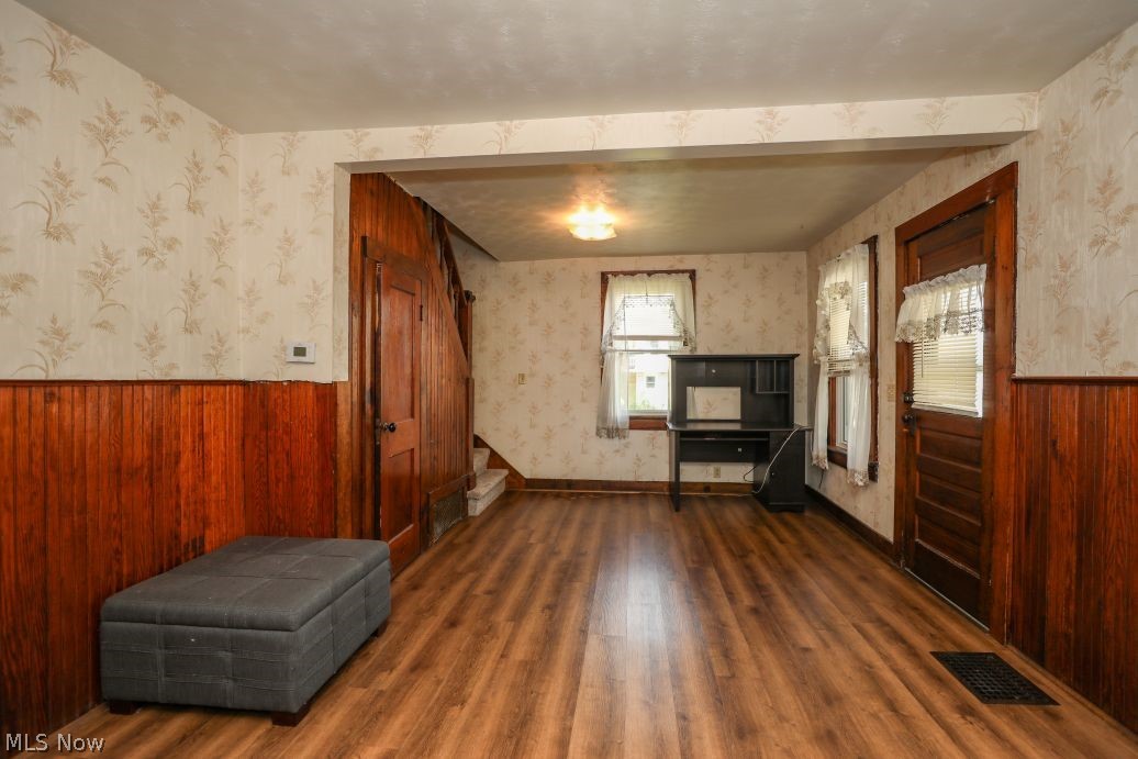 504 E Maple Lane Ravenna OH 44266