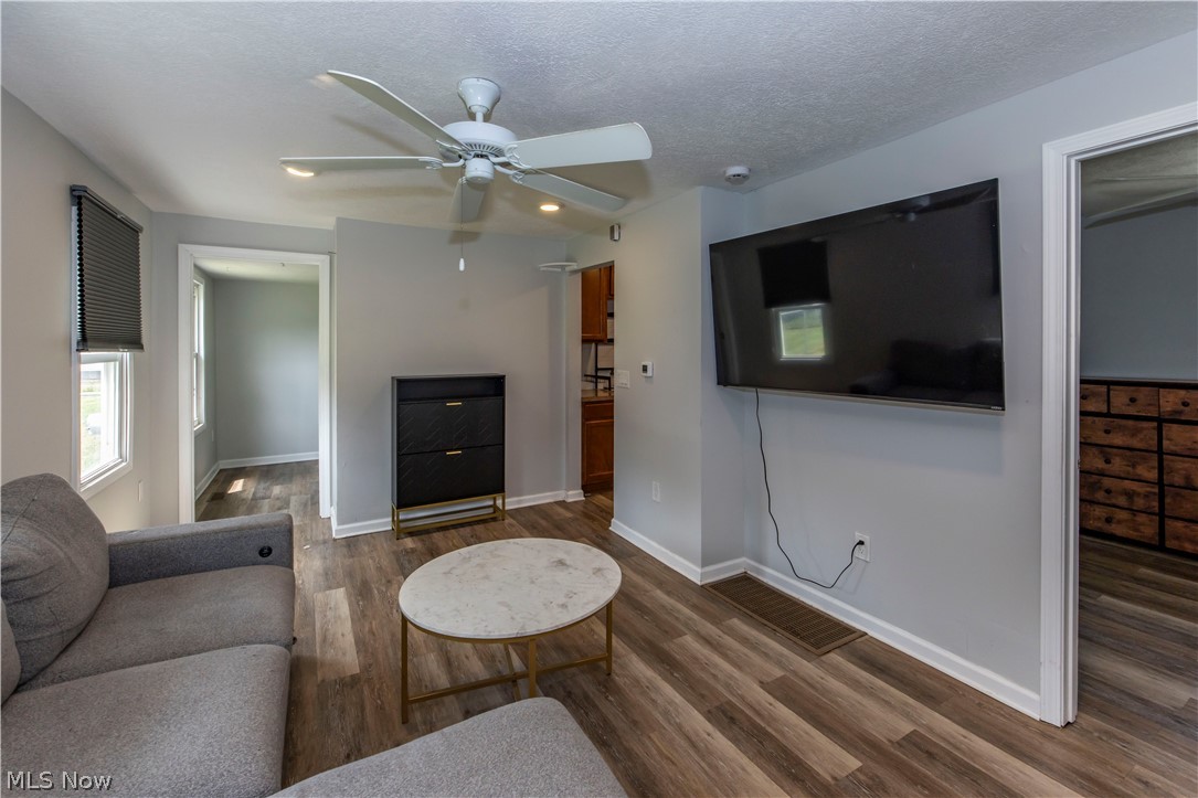 2284 Markey Street Akron OH 44319