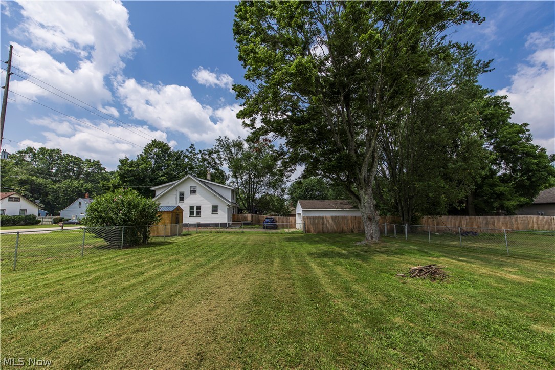 2284 Markey Street Akron OH 44319