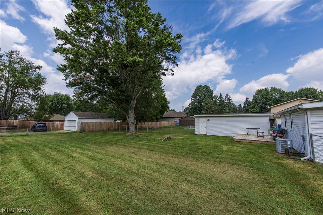 2284 Markey Street Akron OH 44319
