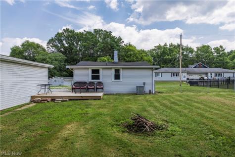 2284 Markey Street Akron OH 44319