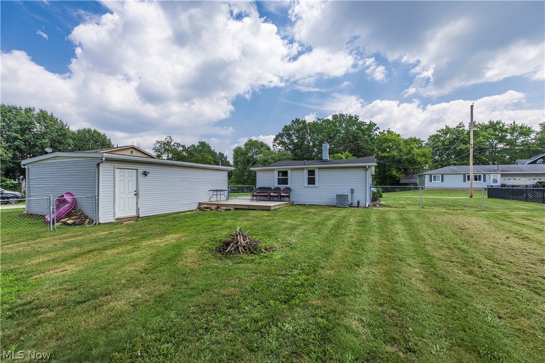 2284 Markey Street Akron OH 44319