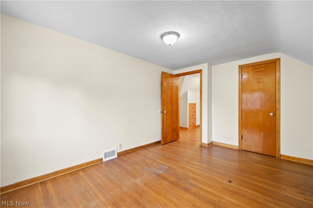 5254 Clinton Avenue Lorain OH 44055