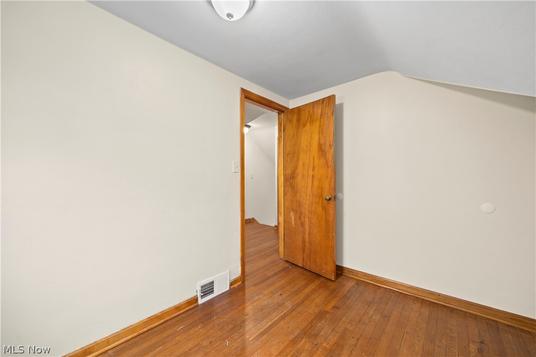 5254 Clinton Avenue Lorain OH 44055