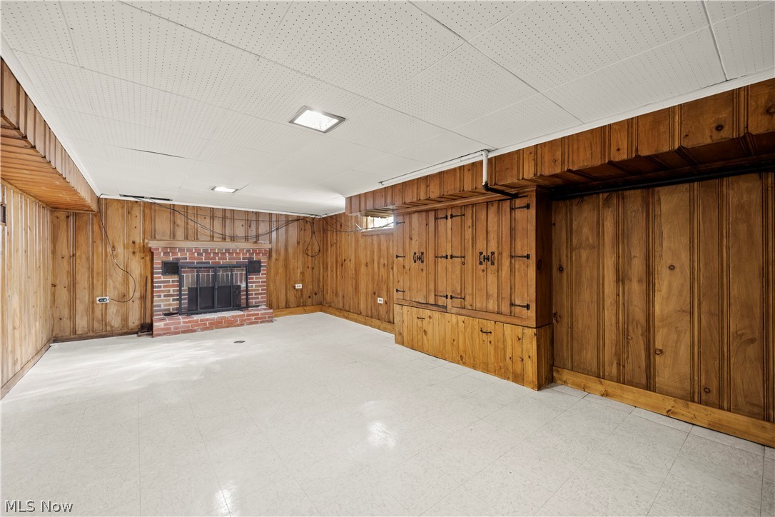 5254 Clinton Avenue Lorain OH 44055