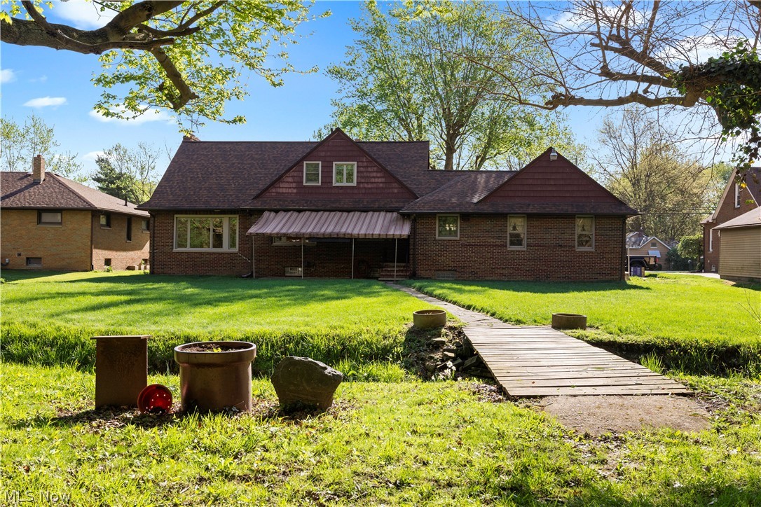 5254 Clinton Avenue Lorain OH 44055