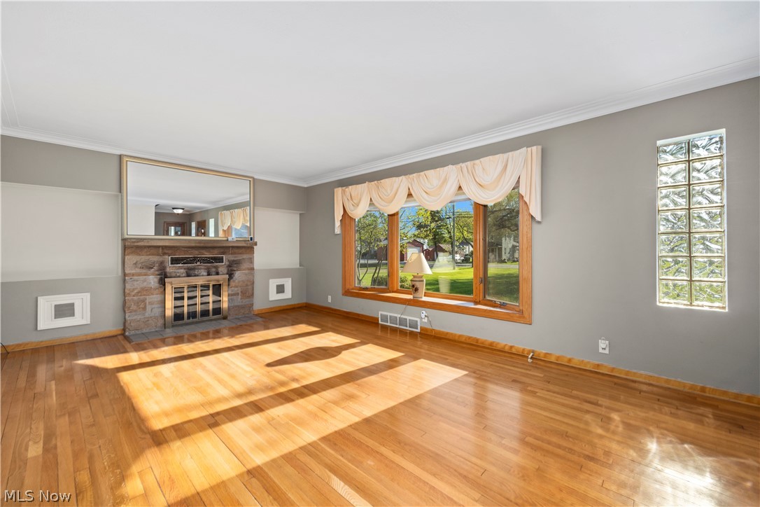 5254 Clinton Avenue Lorain OH 44055