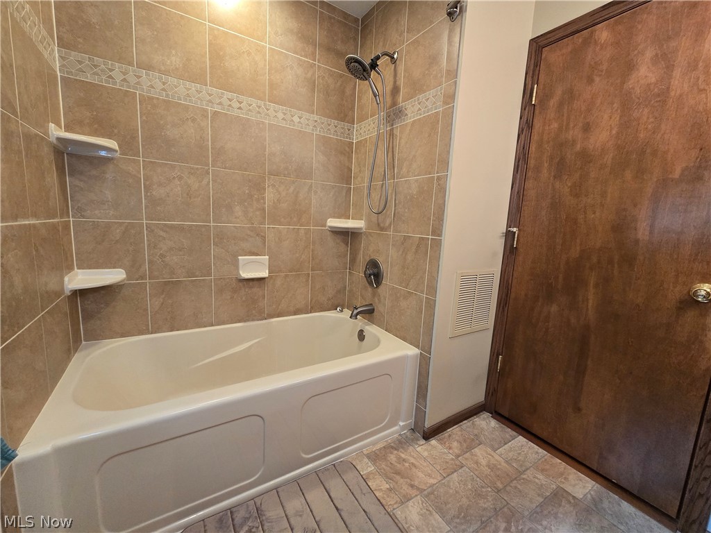 10660 Blackrun Road Frazeysburg OH 43822