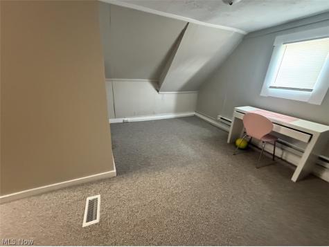 3383 W 98th Street Cleveland OH 44102