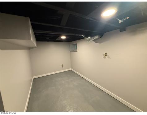 3383 W 98th Street Cleveland OH 44102