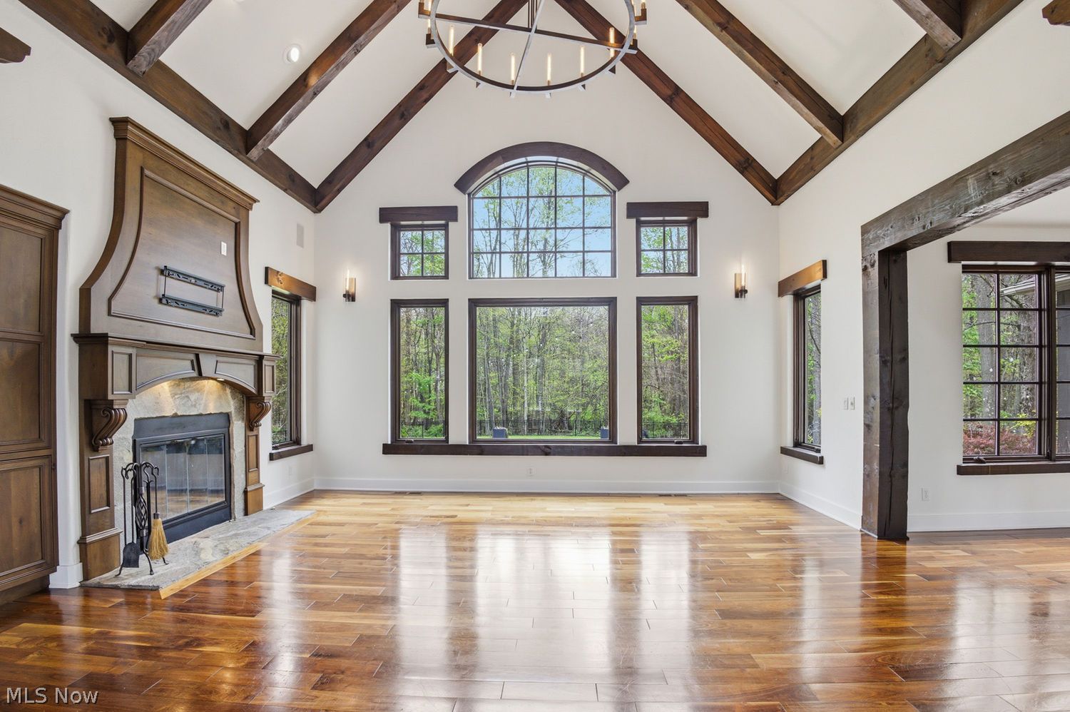 8159 Devon Court Chagrin Falls OH 44023