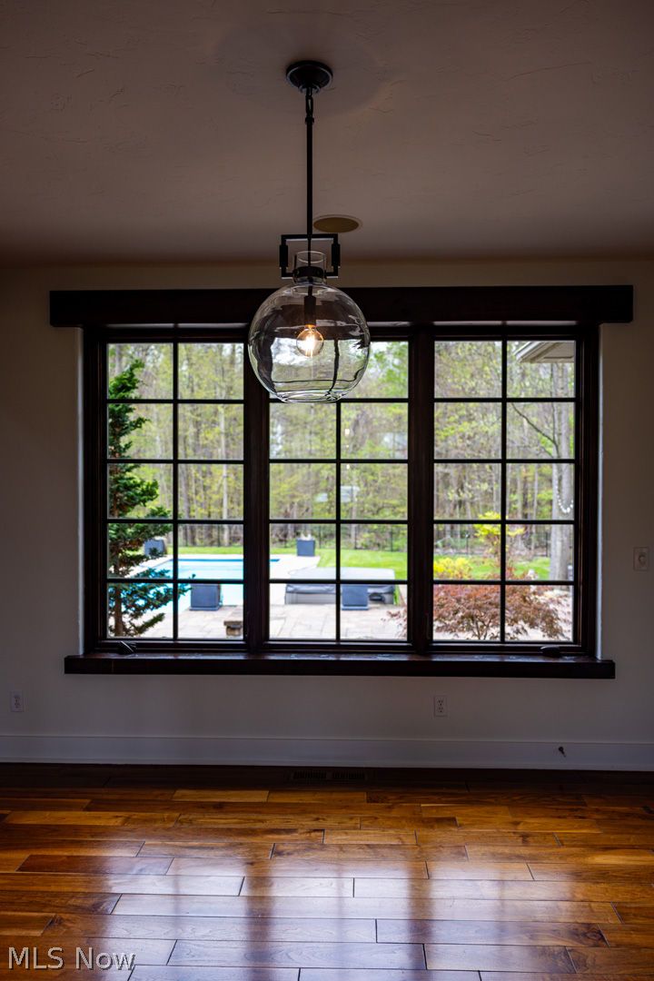 8159 Devon Court Chagrin Falls OH 44023