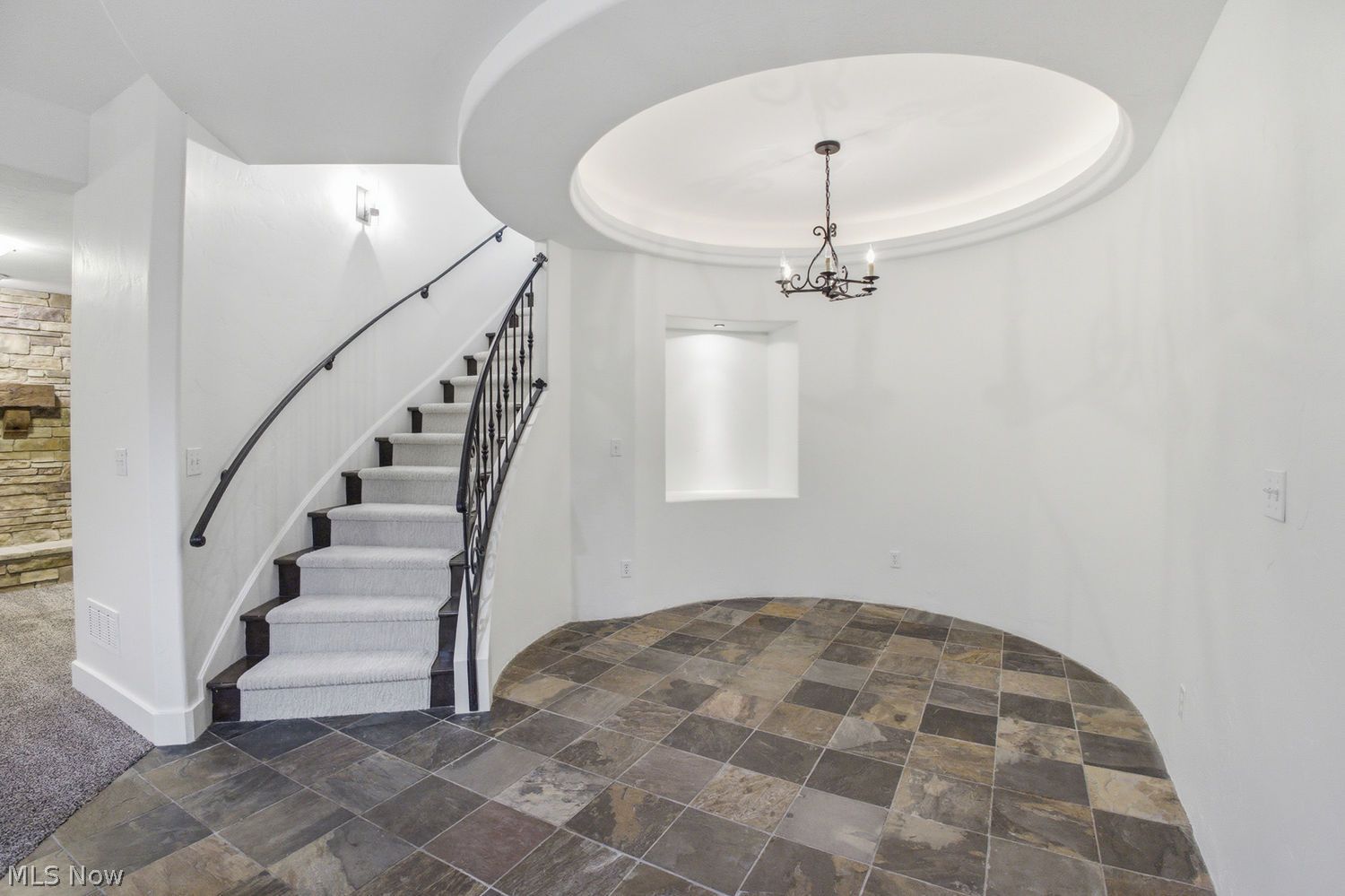 8159 Devon Court Chagrin Falls OH 44023