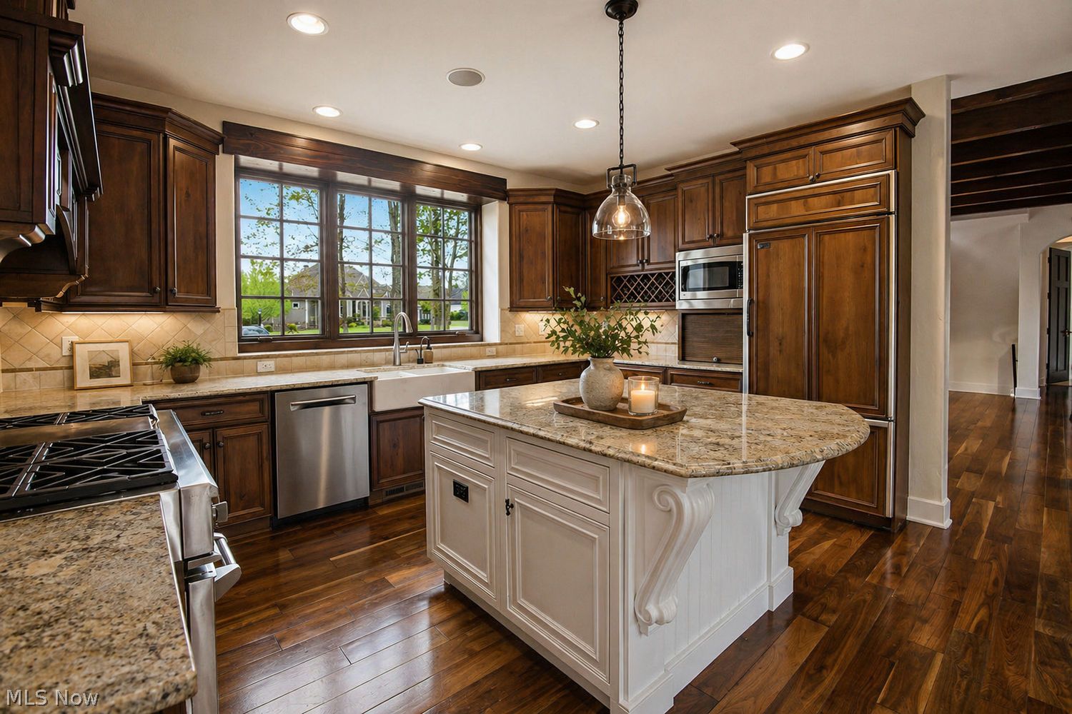 8159 Devon Court Chagrin Falls OH 44023