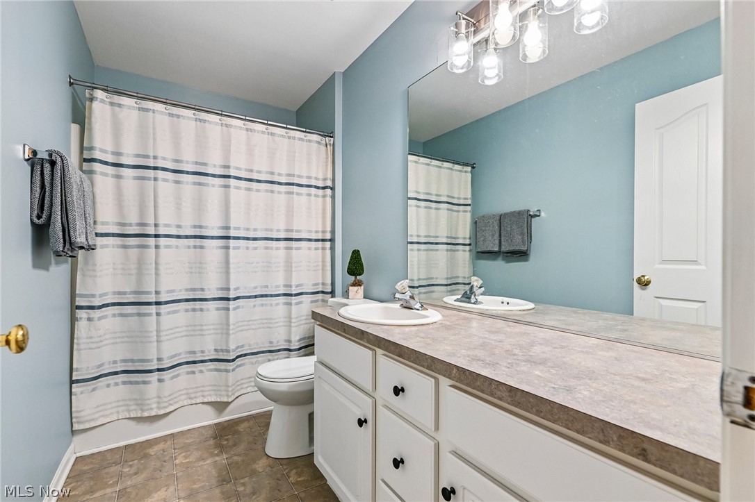 36099 Billingsley Row Avon OH 44011