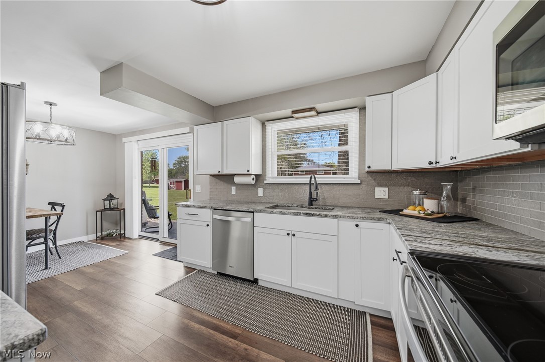 3295 Easton Street NE Canton OH 44721