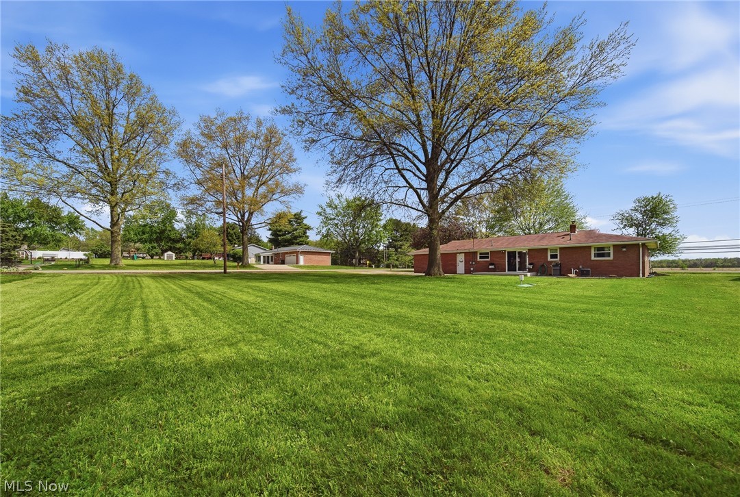 3295 Easton Street NE Canton OH 44721