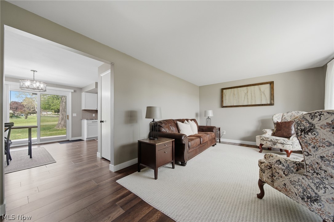 3295 Easton Street NE Canton OH 44721