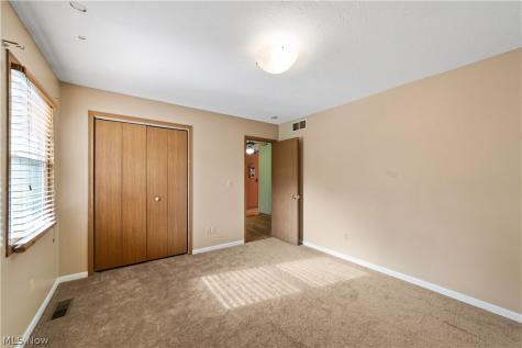 3869 Dayton Avenue Lorain OH 44052