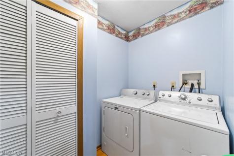 3869 Dayton Avenue Lorain OH 44052