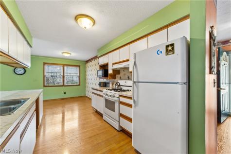 3869 Dayton Avenue Lorain OH 44052