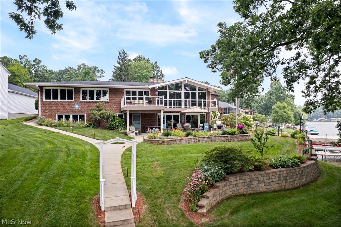 114 Lake Front Drive Green OH 44319