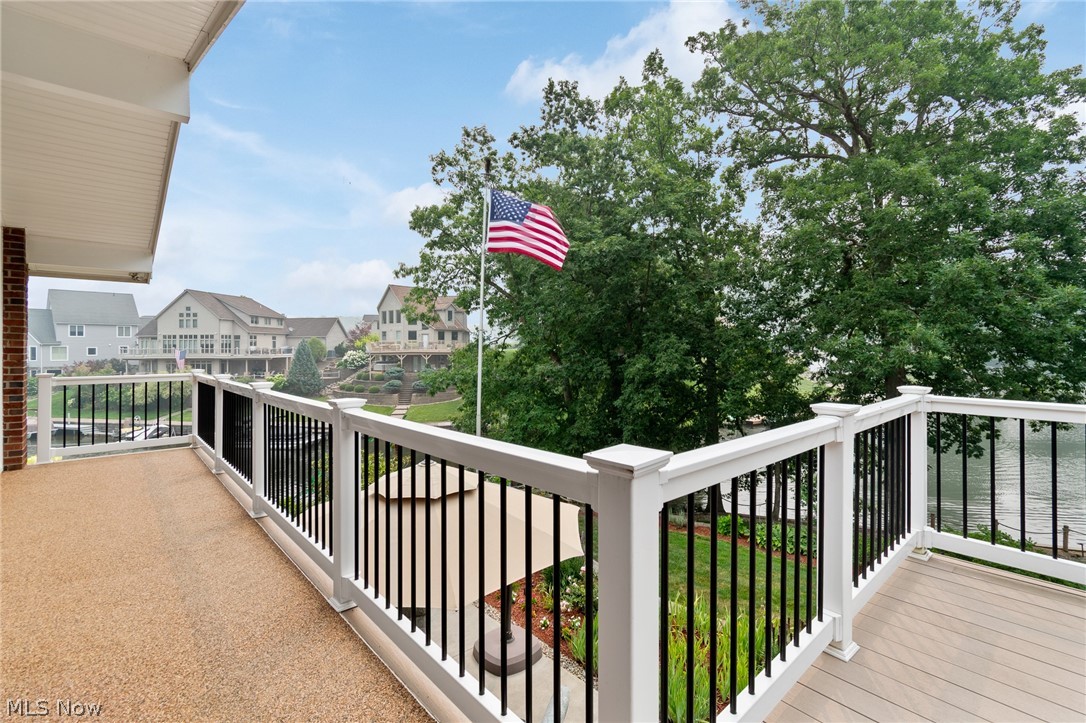114 Lake Front Drive Green OH 44319