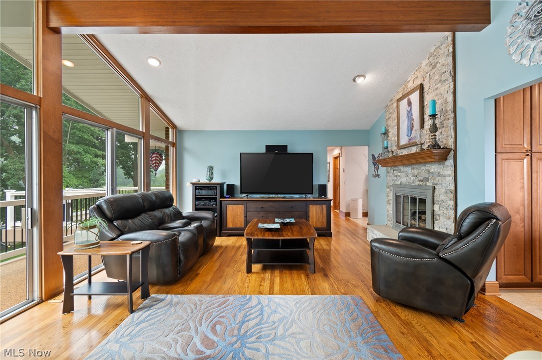 114 Lake Front Drive Green OH 44319