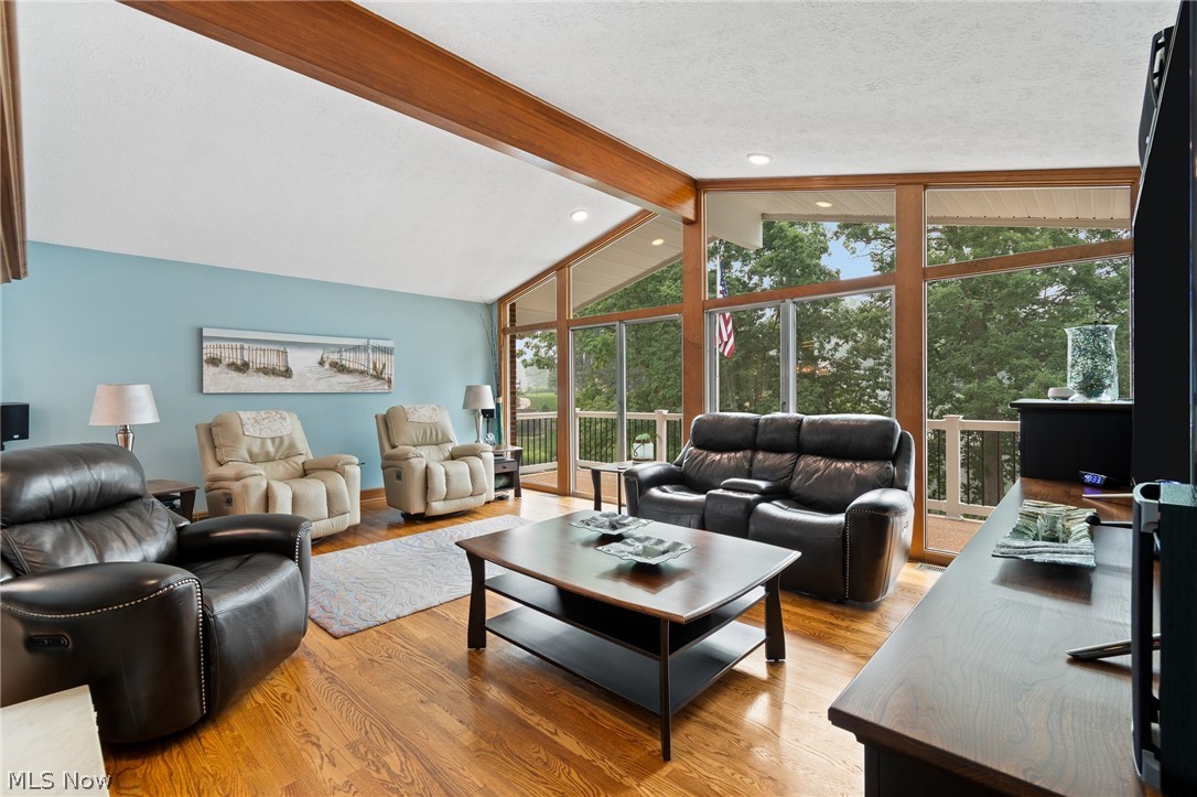 114 Lake Front Drive Green OH 44319