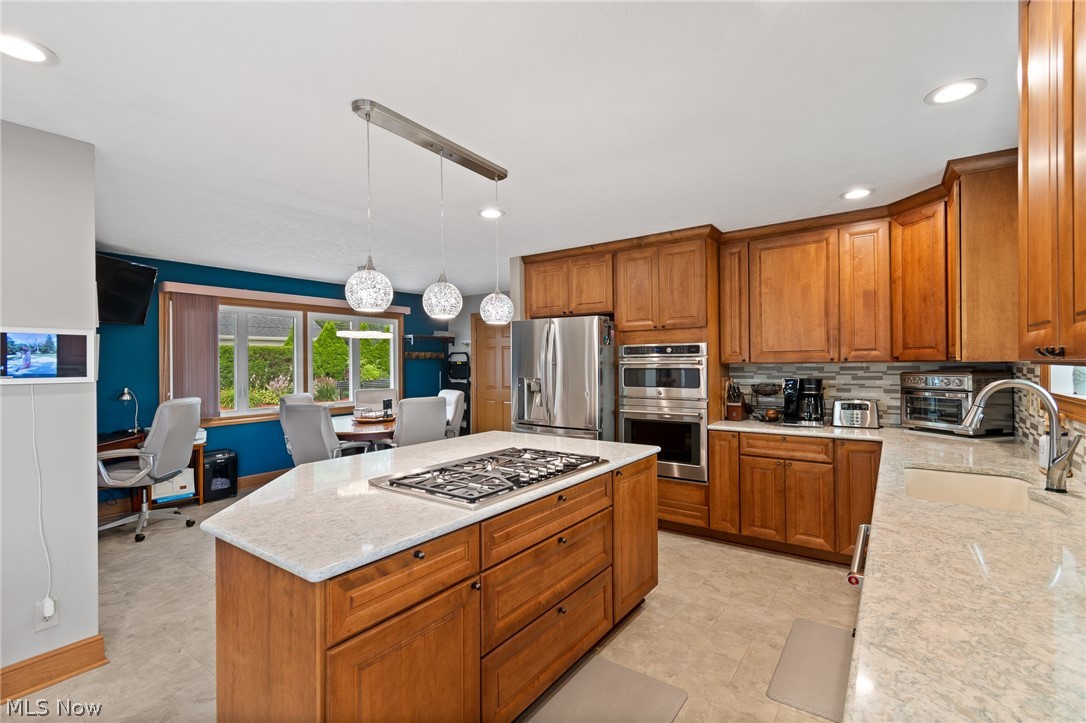 114 Lake Front Drive Green OH 44319
