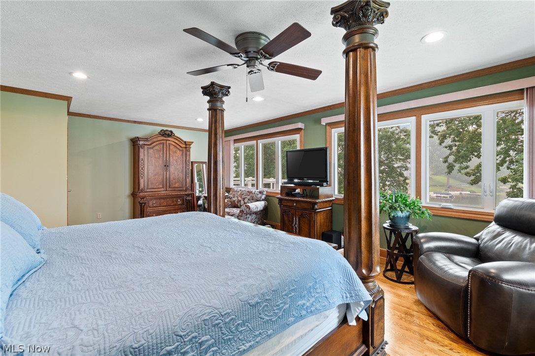 114 Lake Front Drive Green OH 44319