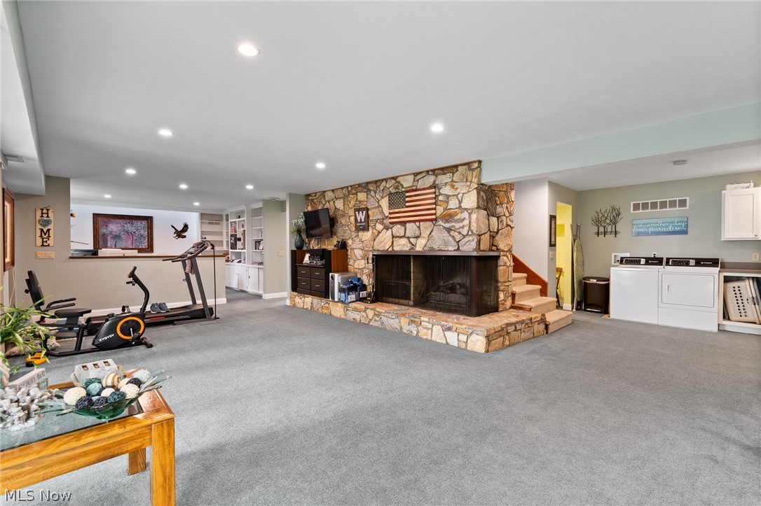 114 Lake Front Drive Green OH 44319