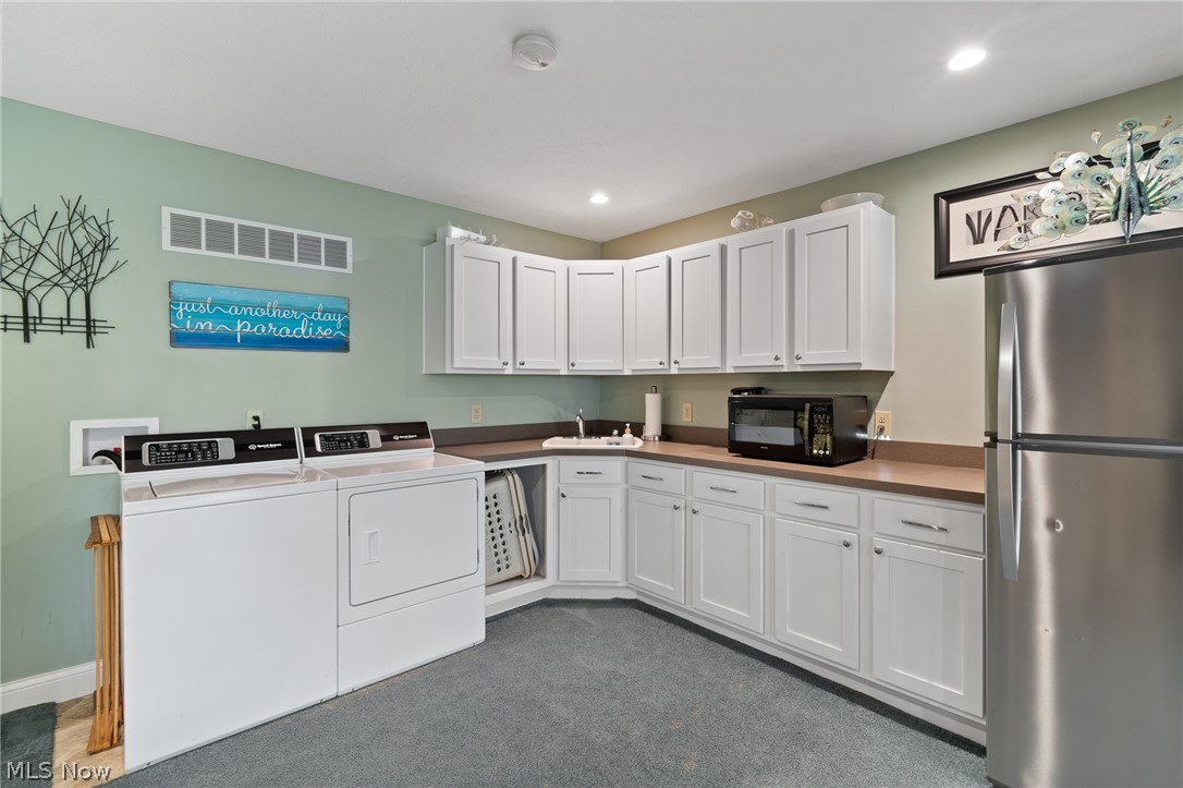 114 Lake Front Drive Green OH 44319