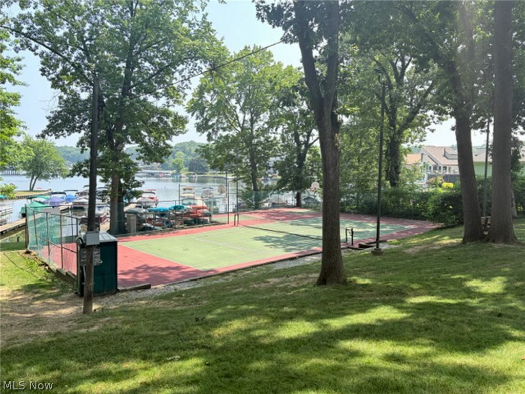 114 Lake Front Drive Green OH 44319