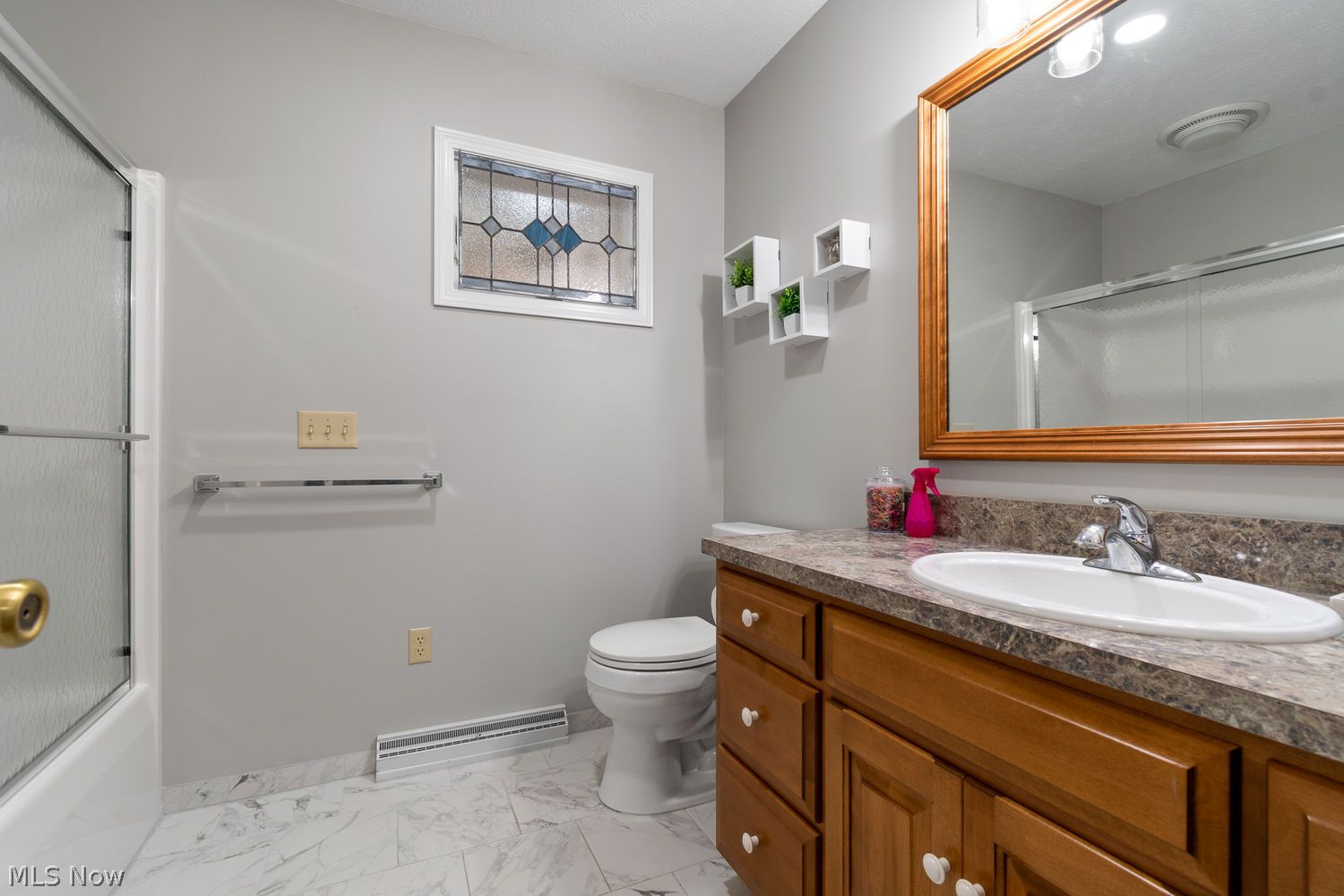 1696 N Hill Road NW Dover OH 44622
