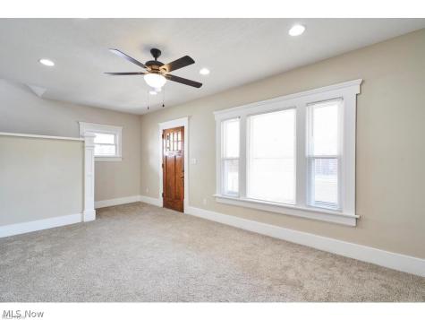 688 Dayton Street Akron OH 44310