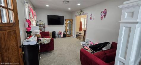 688 Dayton Street Akron OH 44310