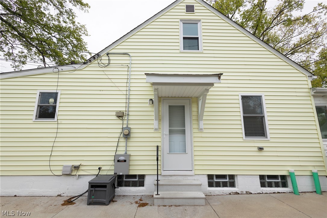 241 Inwood Boulevard Avon Lake OH 44012