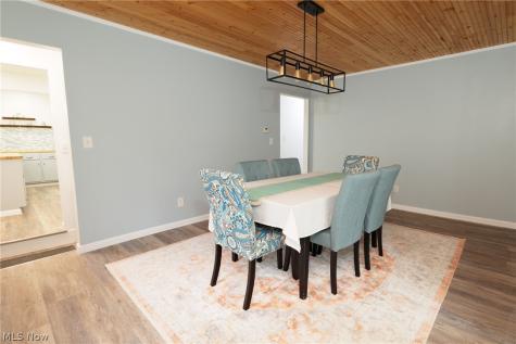 241 Inwood Boulevard Avon Lake OH 44012