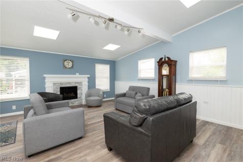 241 Inwood Boulevard Avon Lake OH 44012
