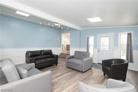 241 Inwood Boulevard Avon Lake OH 44012