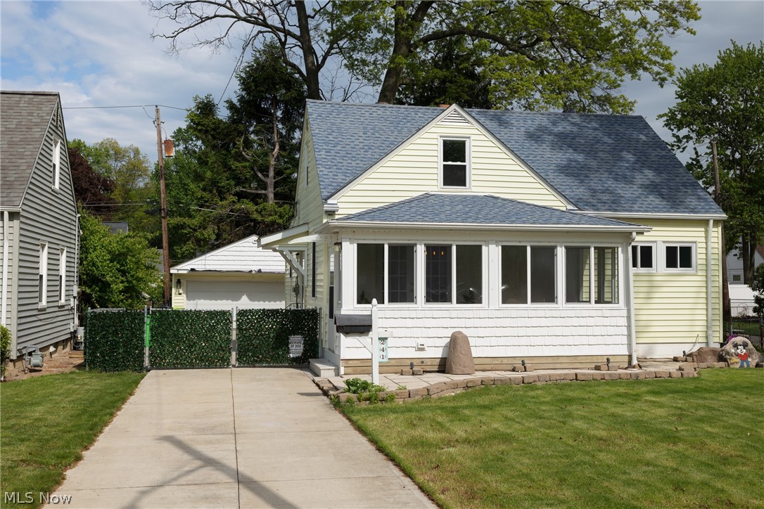 241 Inwood Boulevard Avon Lake OH 44012