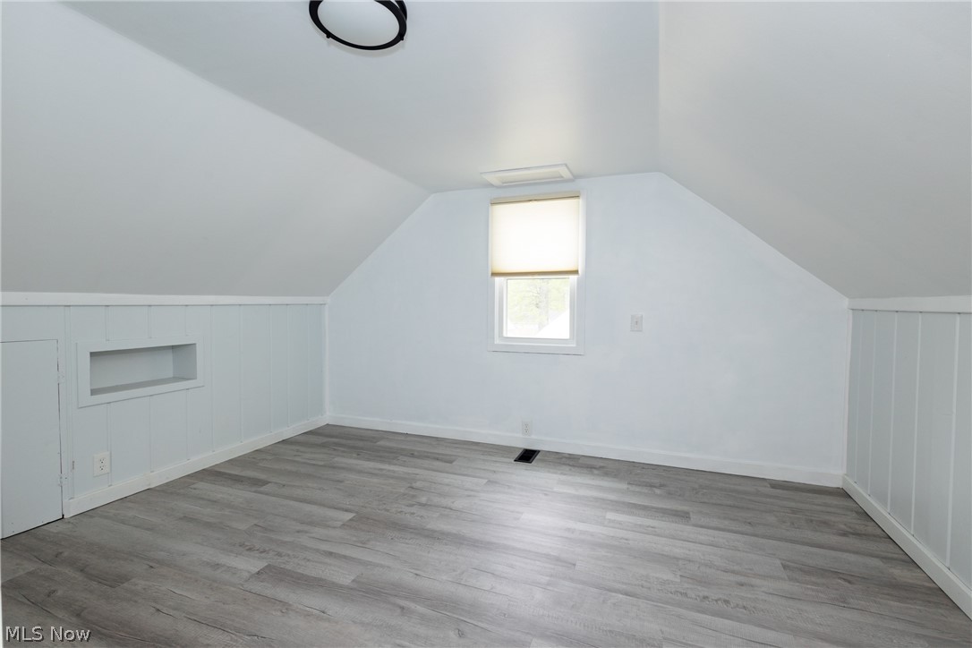 241 Inwood Boulevard Avon Lake OH 44012