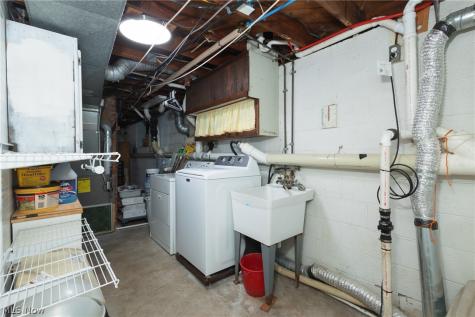 241 Inwood Boulevard Avon Lake OH 44012