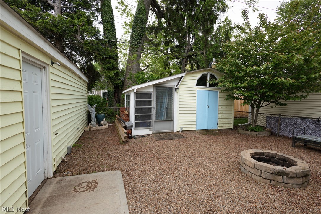 241 Inwood Boulevard Avon Lake OH 44012
