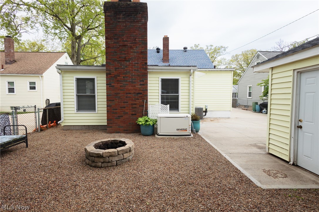 241 Inwood Boulevard Avon Lake OH 44012