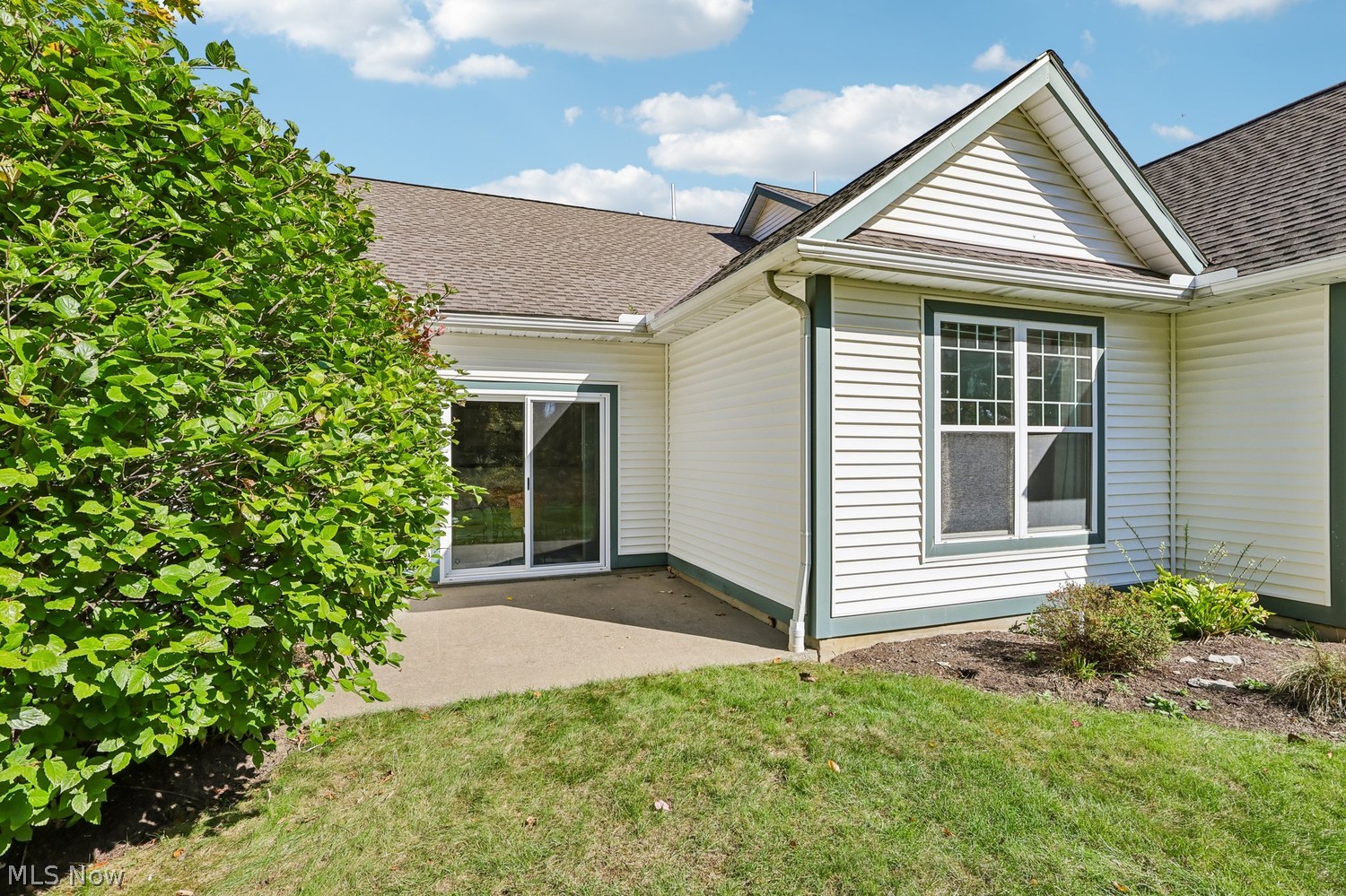 2446 Halifax Court Avon OH 44011